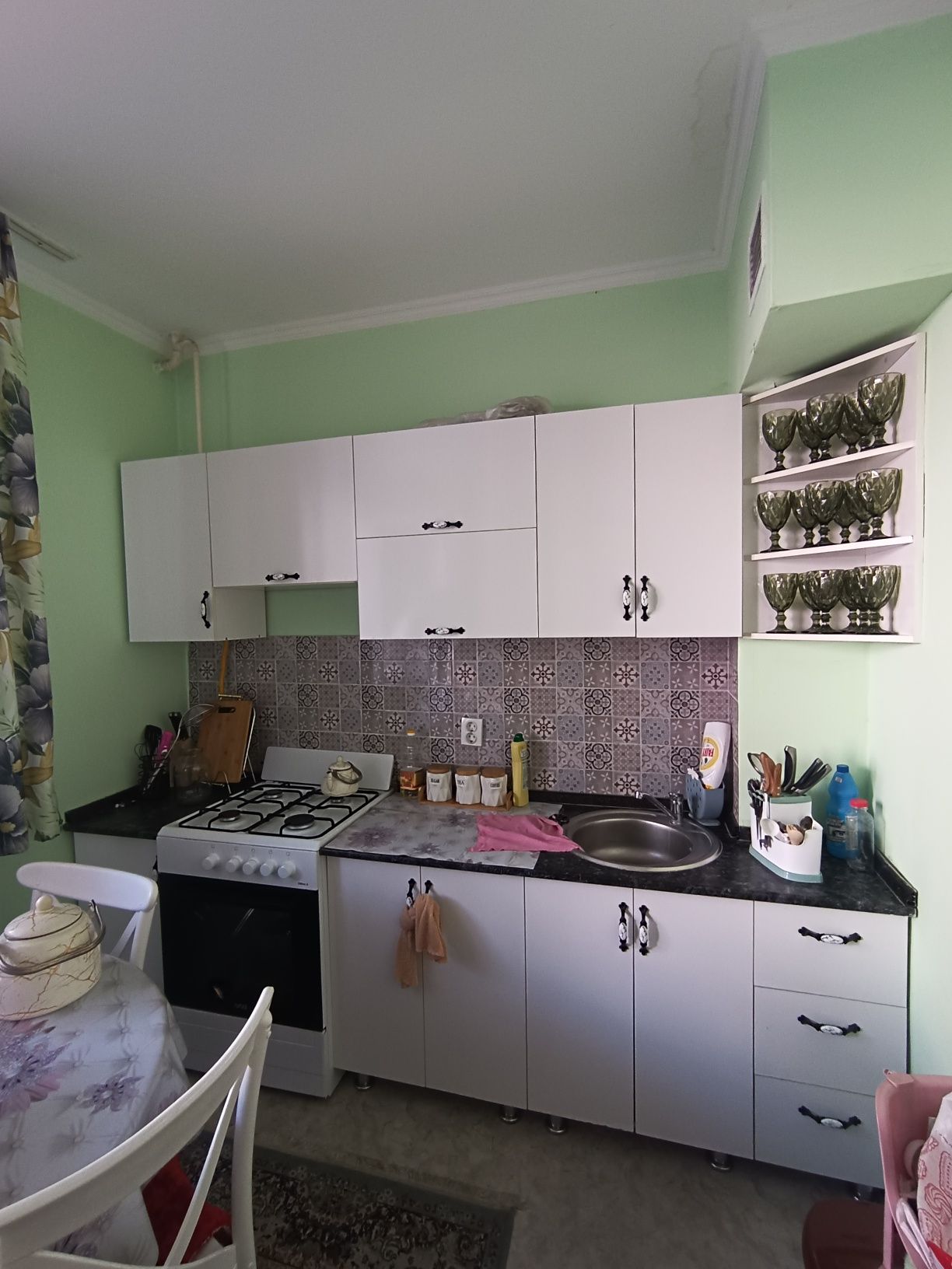Продается Кухонный гарнитур срочно