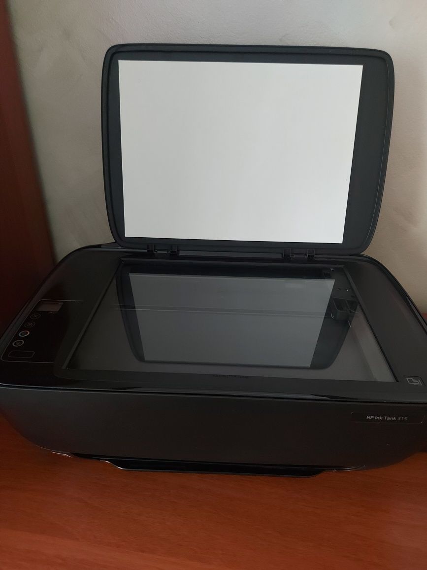 МФУ HP 315 принтер