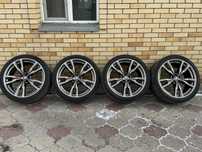 Комплект шин на дисках оригинал R 22 BMW