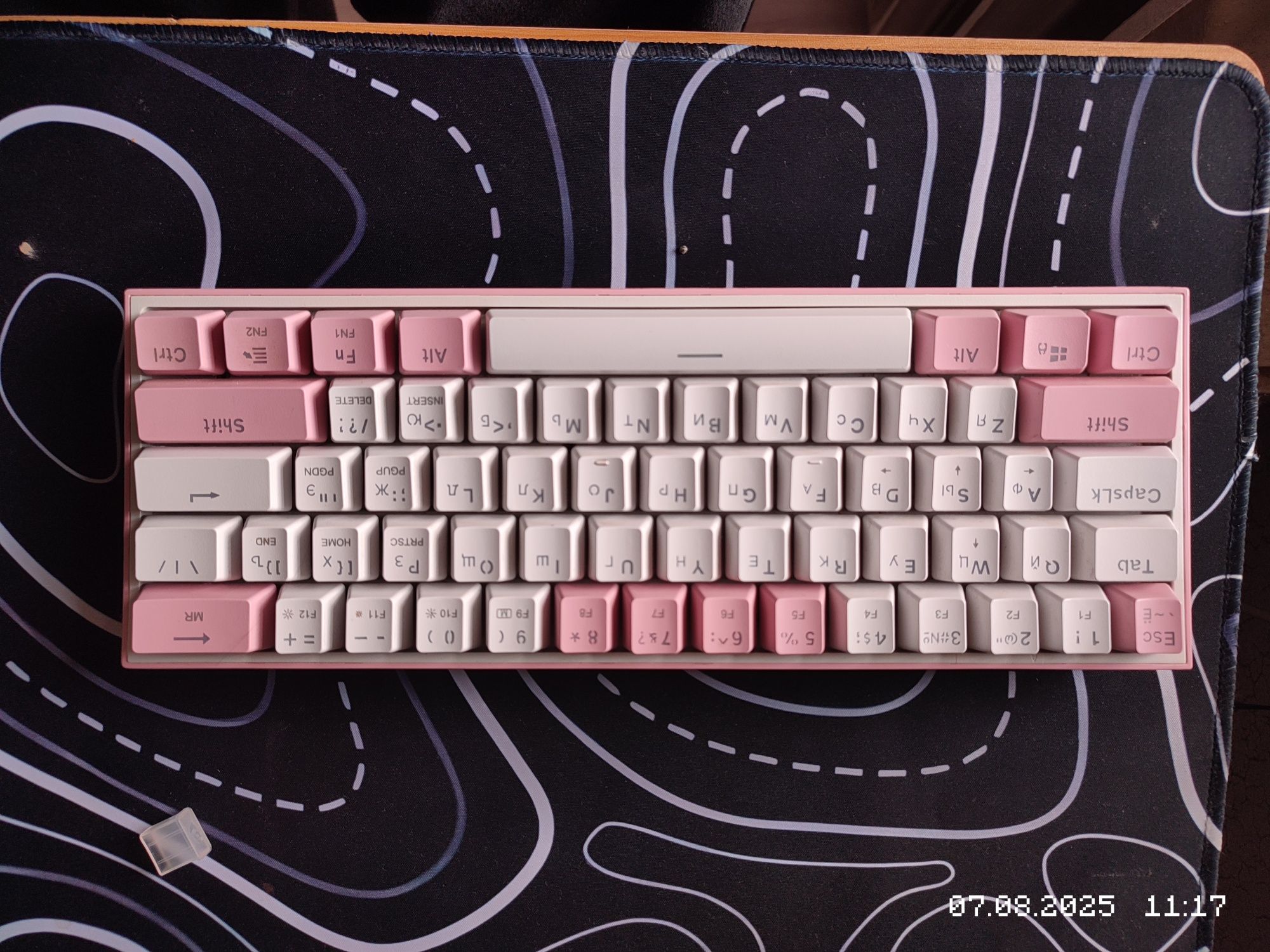 Клавиатура механическая модель FIZZ RAINBOW k617-r