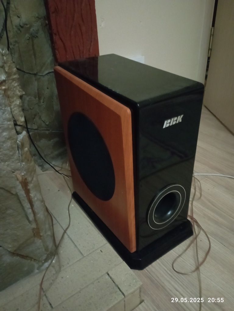 Продам обмен домашний кинотеатр BBK dk1060s