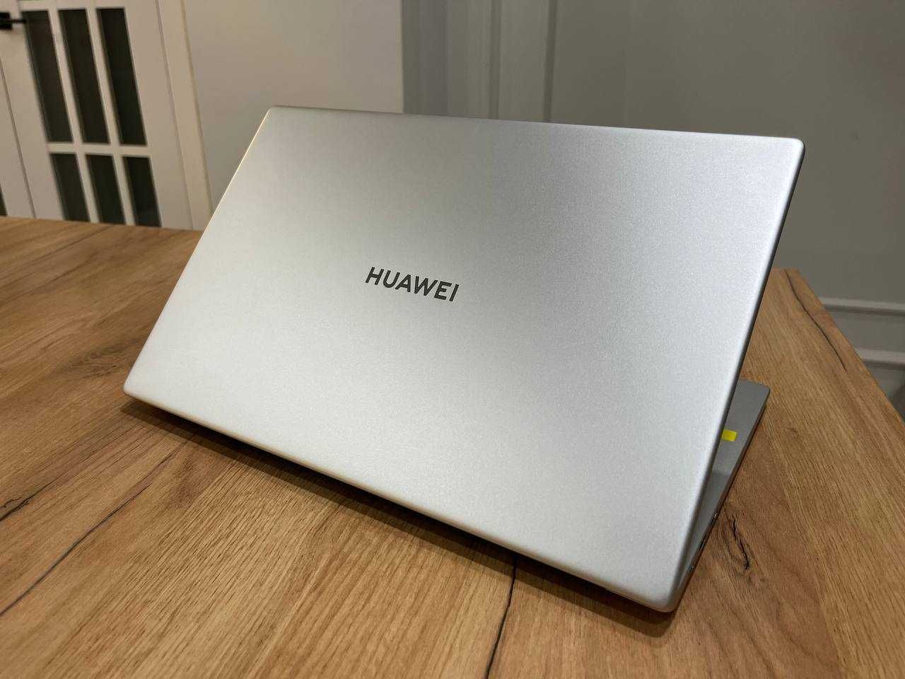 HUAWEI Core i3-11/ОЗУ 8/SSD 256/Без царапин В Идеале Гарантия!