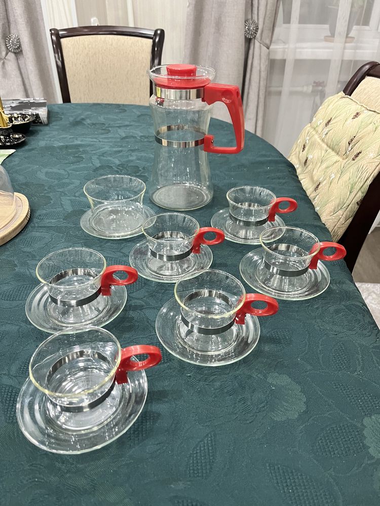 Продаётся чайный сервиз