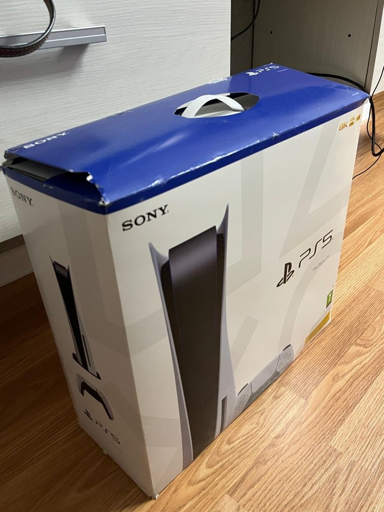 Плейстейшен PS 5
