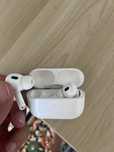 AirPods Pro почти новый