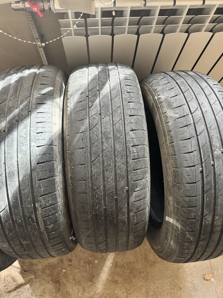 Шины летние 195/65 R15