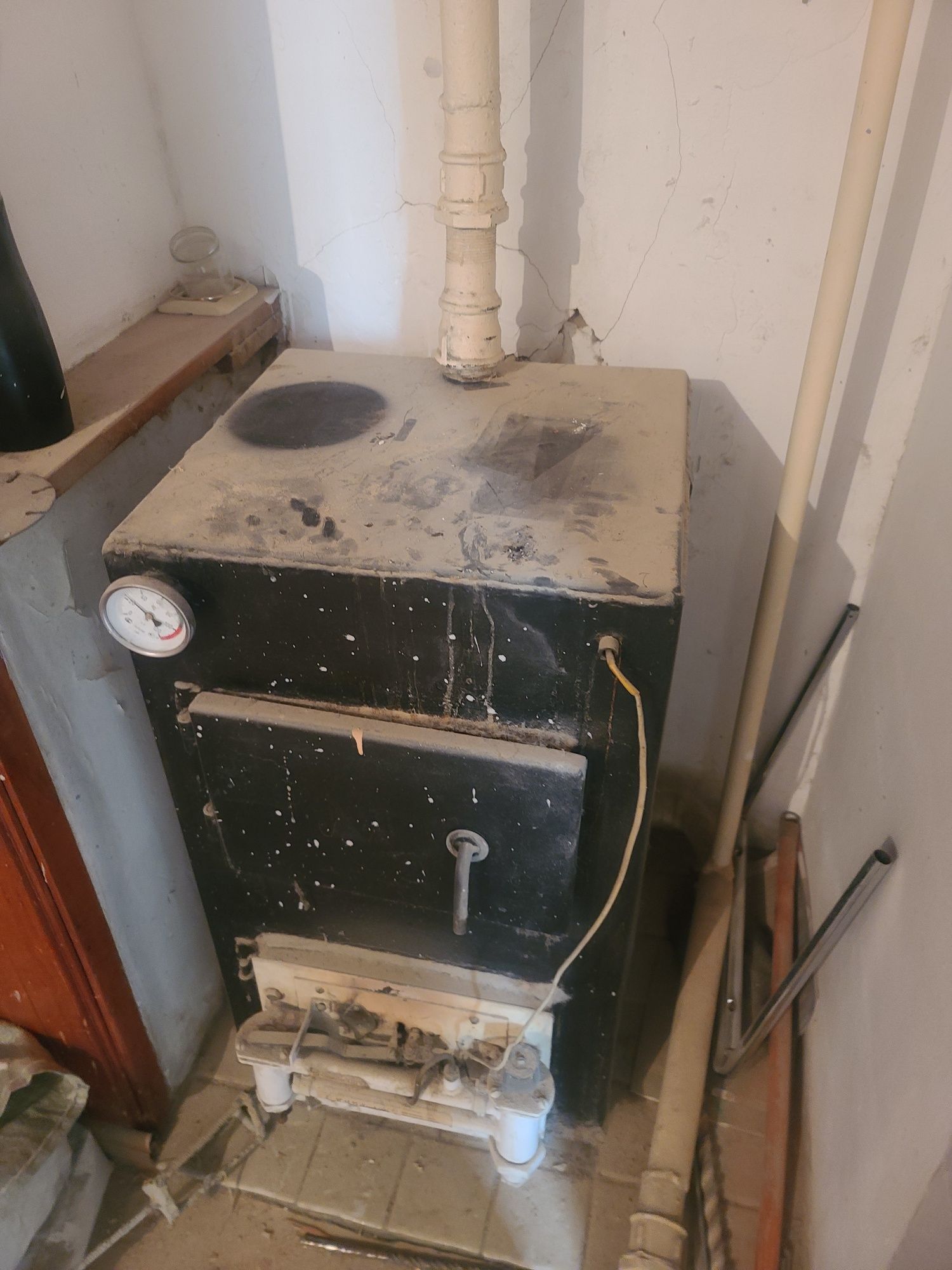 Газовпя печь для отопления