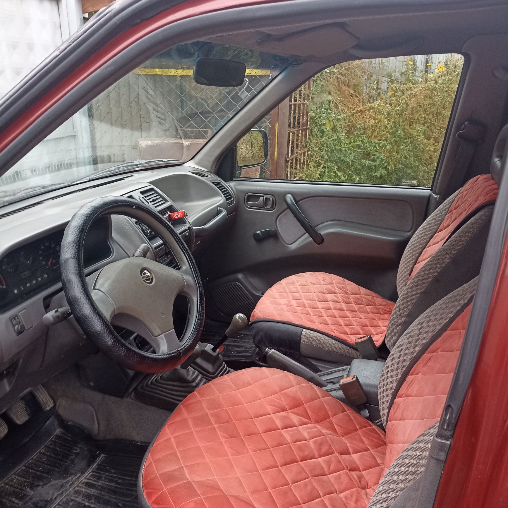 Продам Nissan Terrano 2
