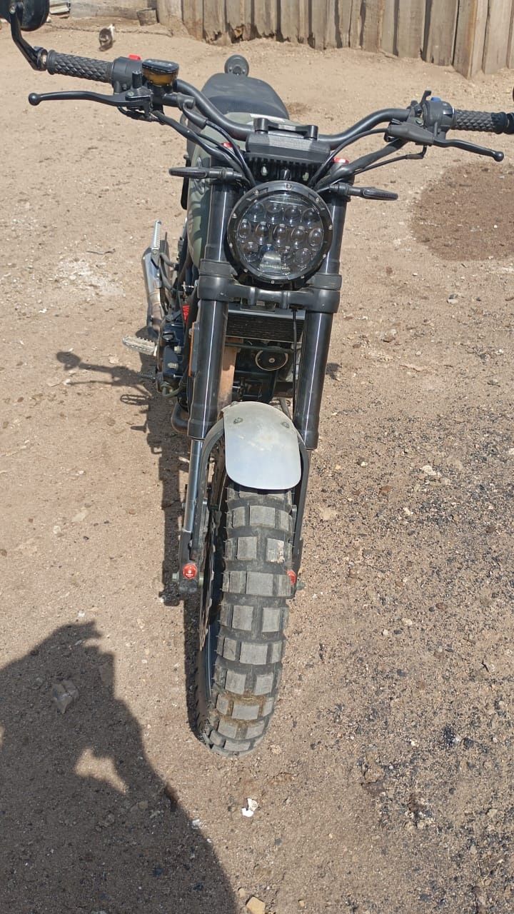 Мотоцикл scrambler 250