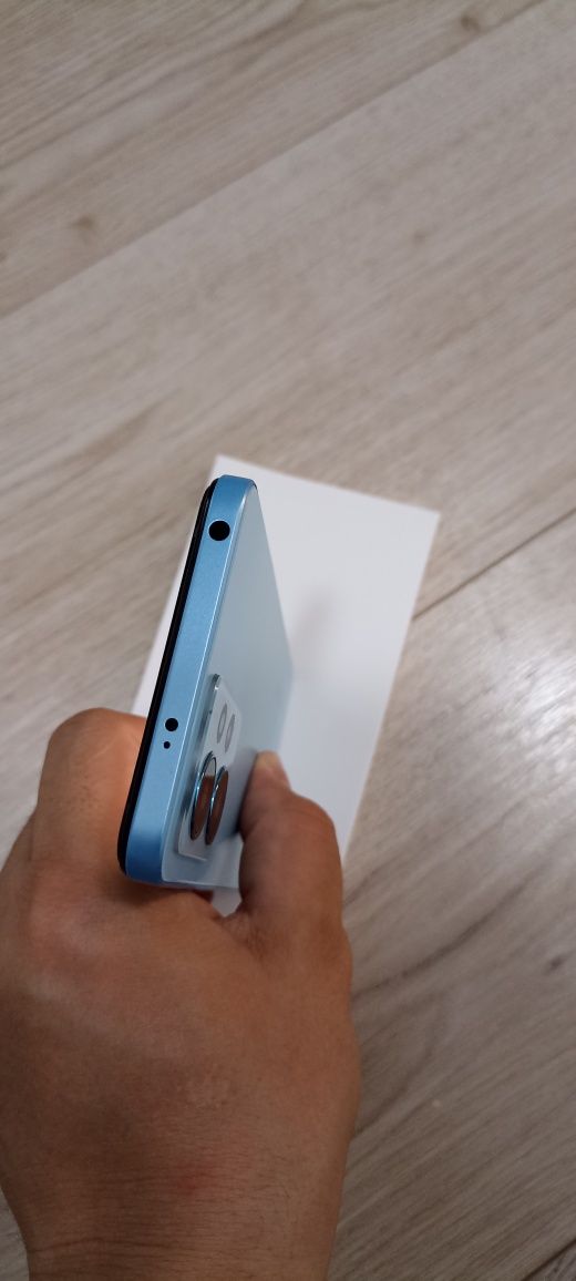 Redmi note 12 4/128