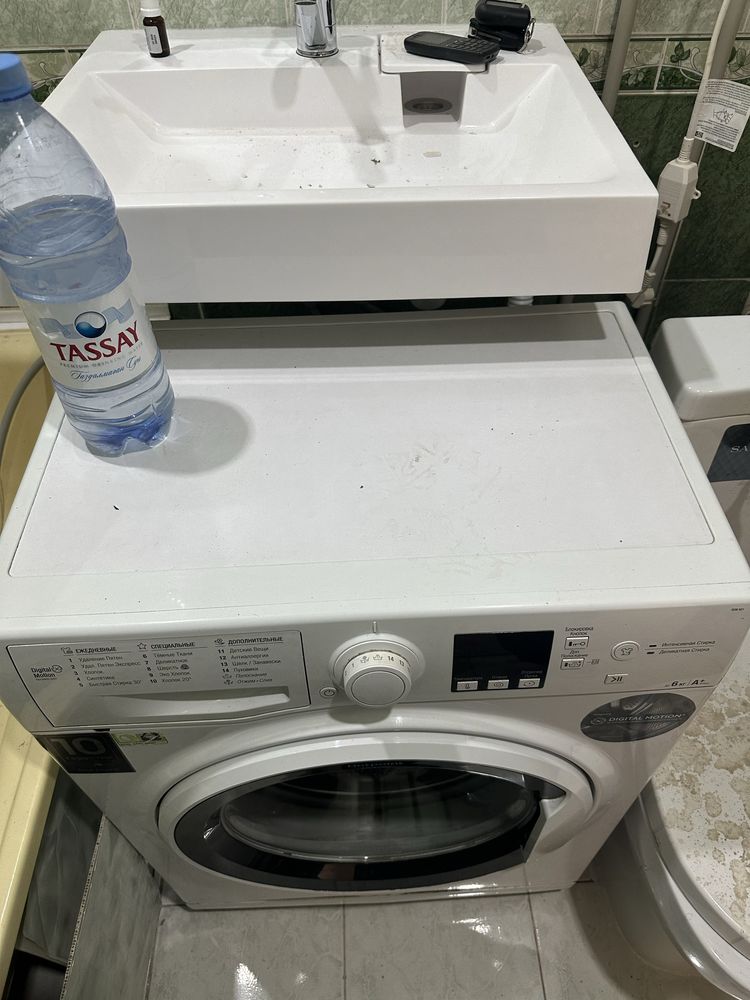 Продам стиральную машину 6кг