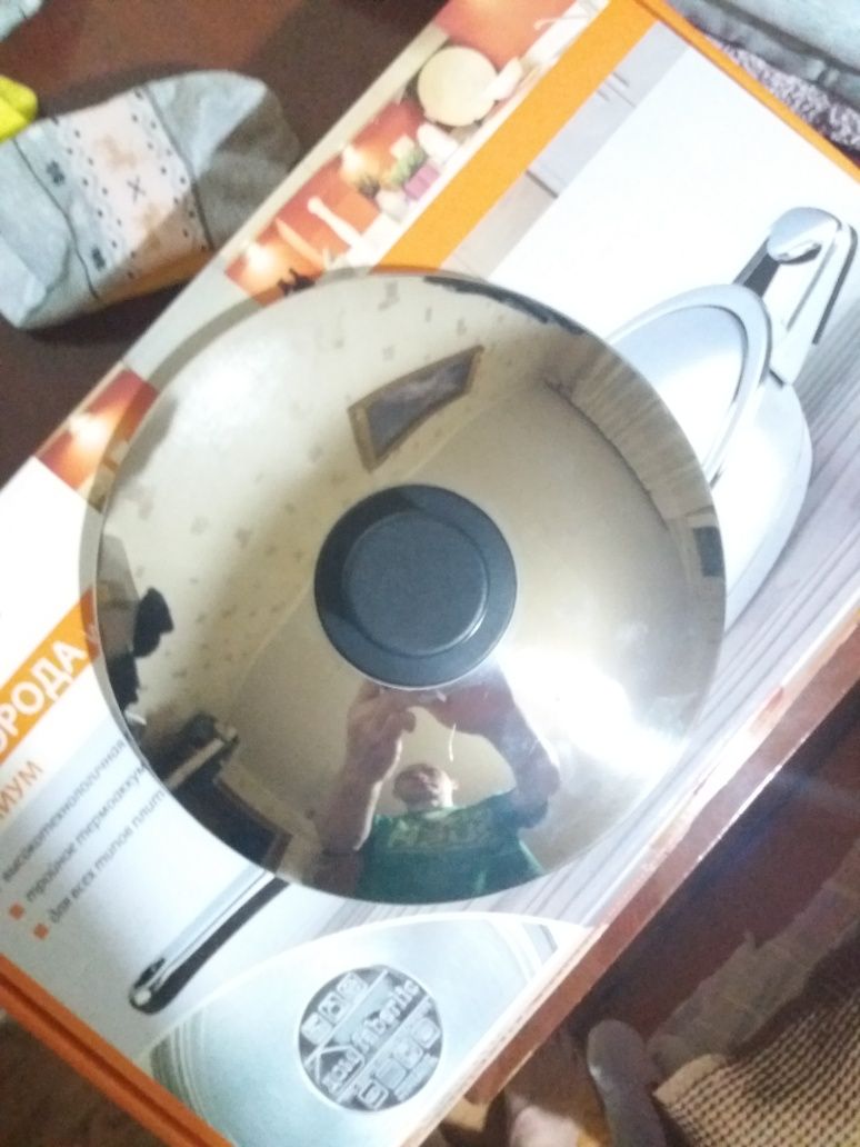 Продам сковороду из нержавеющей стали 18/10