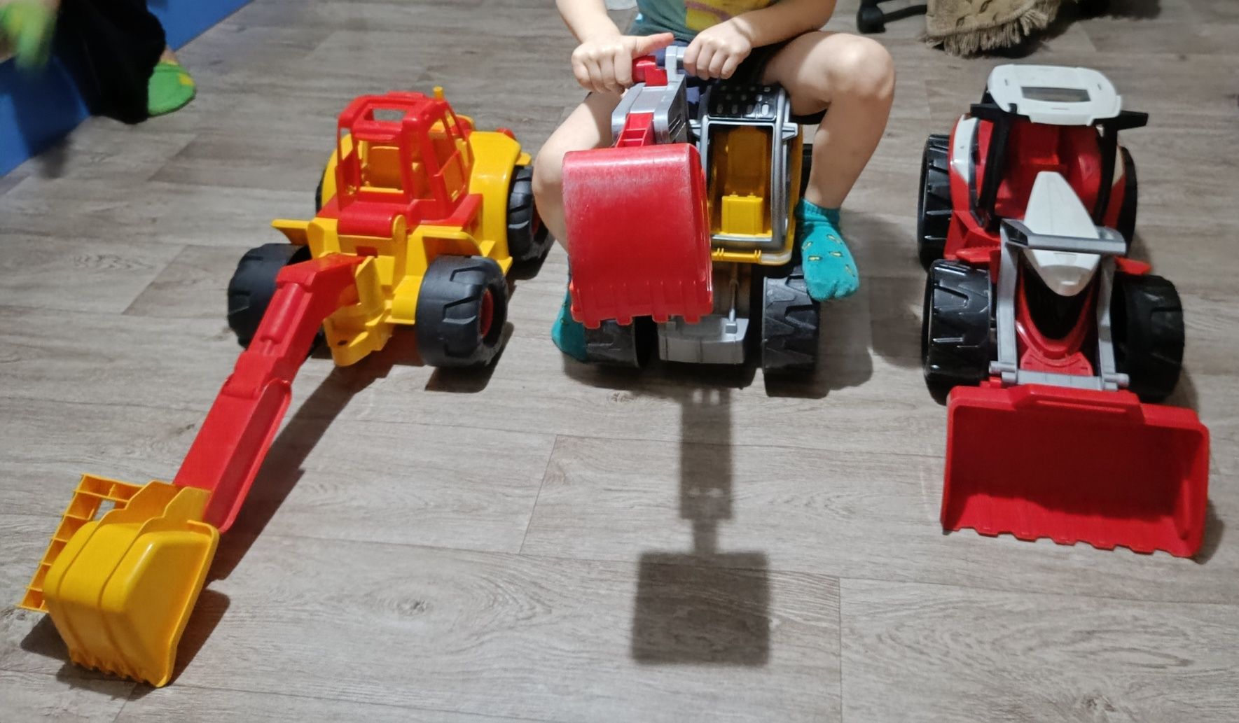 Игрушки Отлично качества трактора
