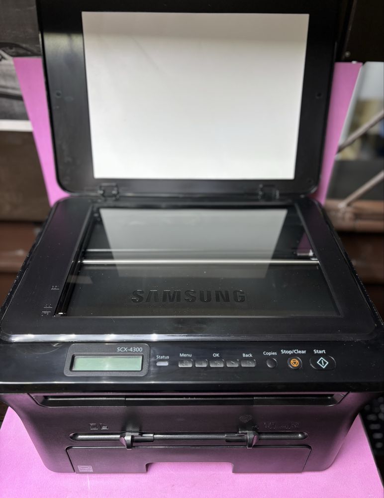 Принтер Samsung Model SCX4300
