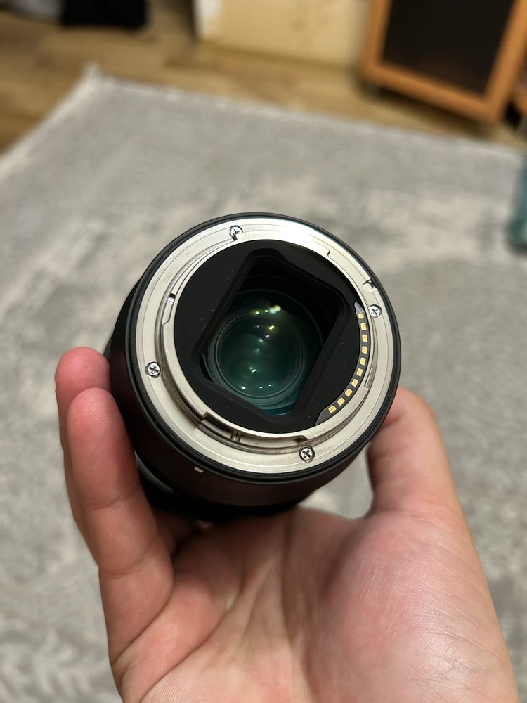 SONY A7RIII и объектив Sigma 28-70mm 2/8 новый