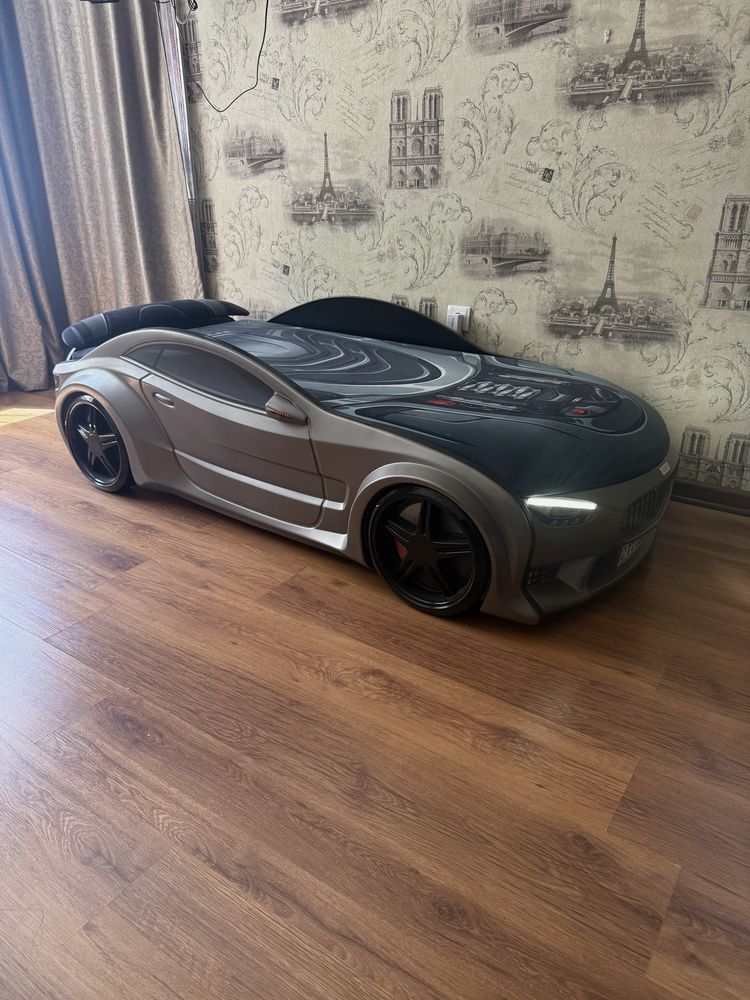 Детская кровать BMW