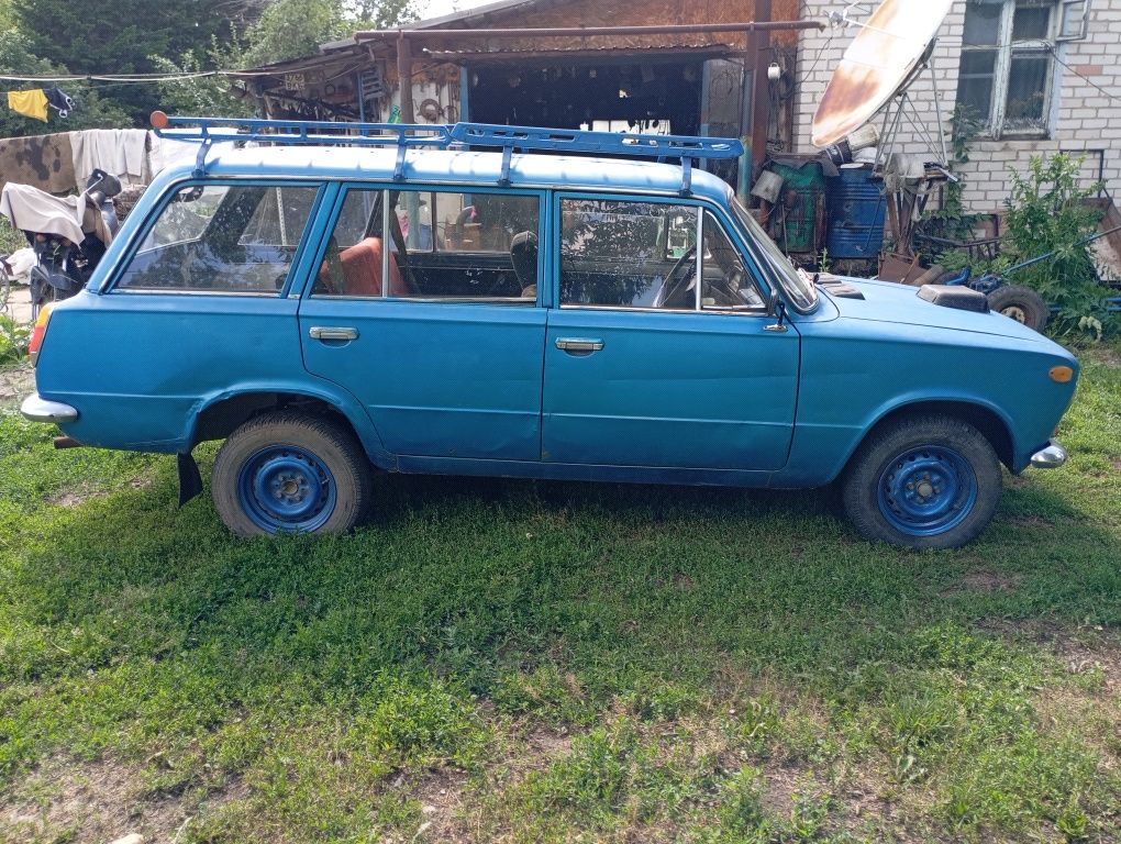 Продам машину на ходу
