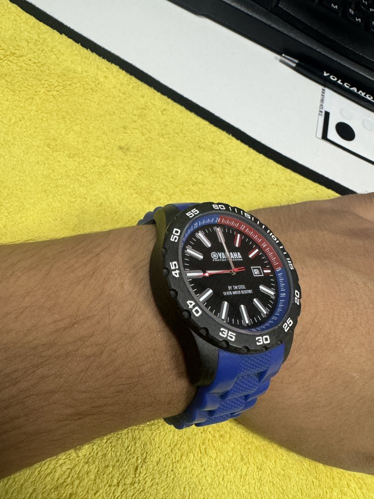 Часы Yamaha / YAMAHA watch factory racing
