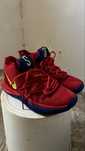 продается kyrie 5