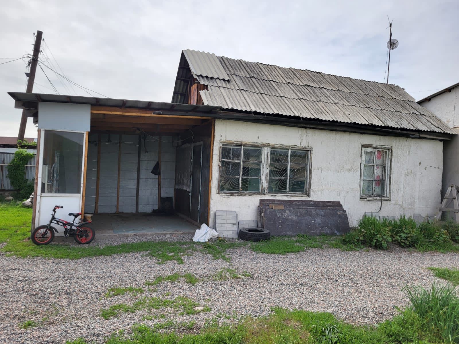 Продам 3 комнотную дачу