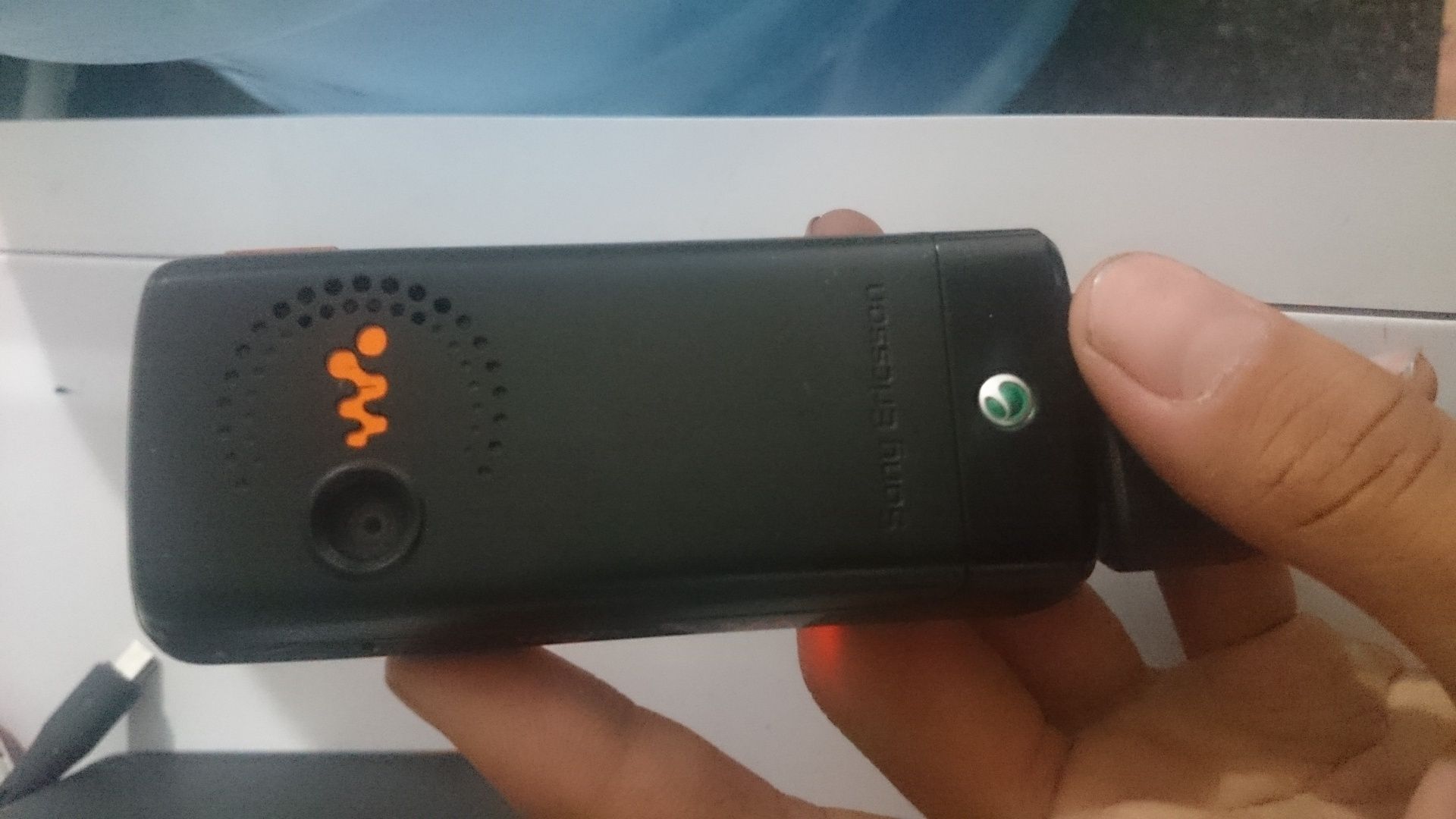 Sony Ericson w200i отличном состоянии
