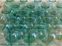 Продам банки 2 и 3 литровые.