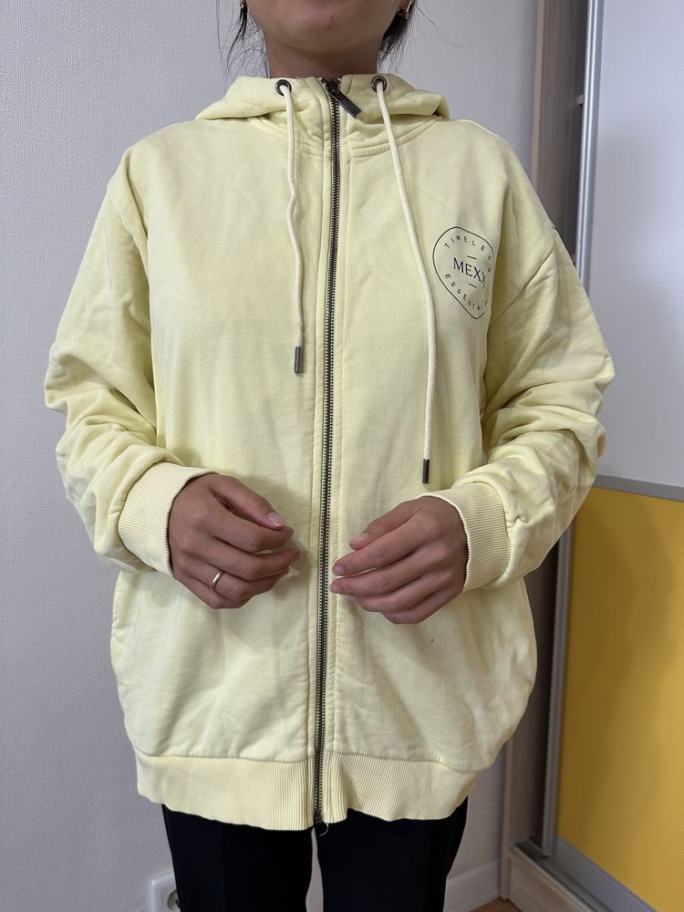 Разгрузка женского S/M мужского L/XL и детского гардероба