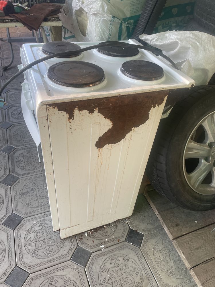 Продается плита с духовкой