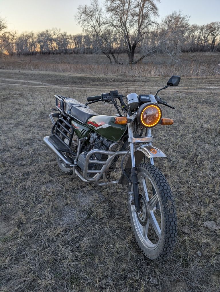 Мотоцикл Hunter 200