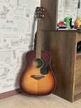 Yamaha fg800.