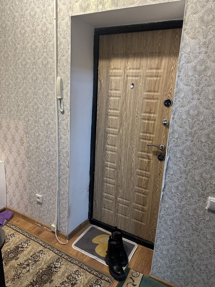Сдам однокомнатную квартиру одному человеку, паре в районе Юнис сити