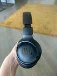 Продам наушники jbl