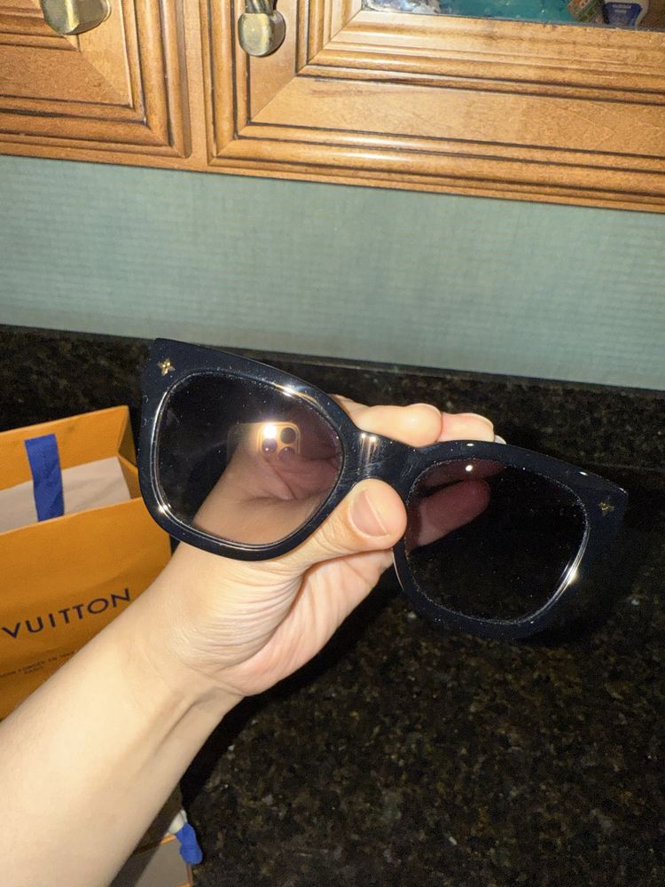 Продам Очки Louis Vuitton оригинал