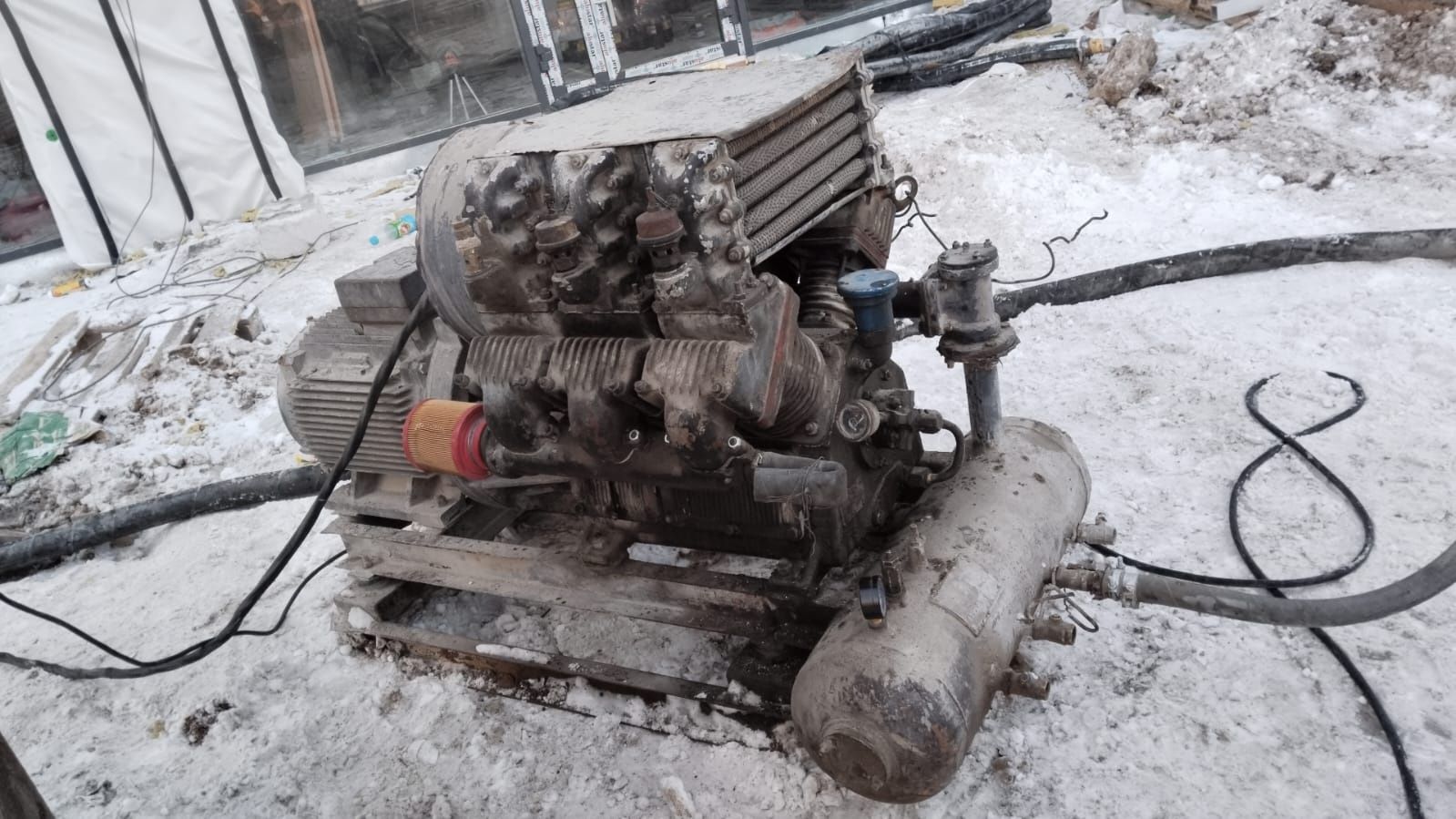 Агрегат для полусухая стяжка