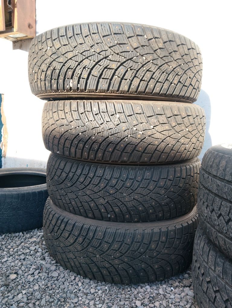 225/60/17 4 колеса зимные новые