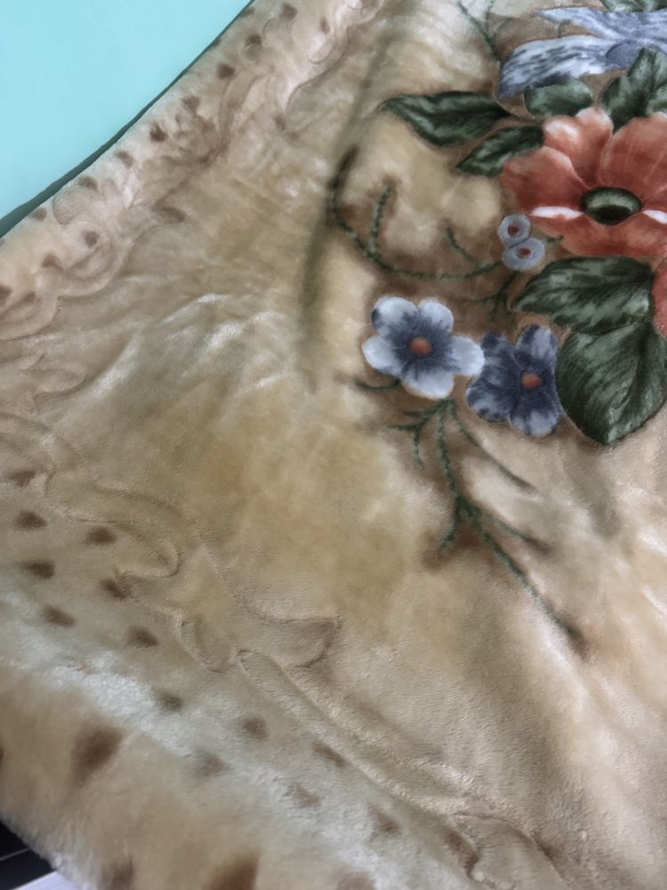 Плед теплый новый р-р 200*230