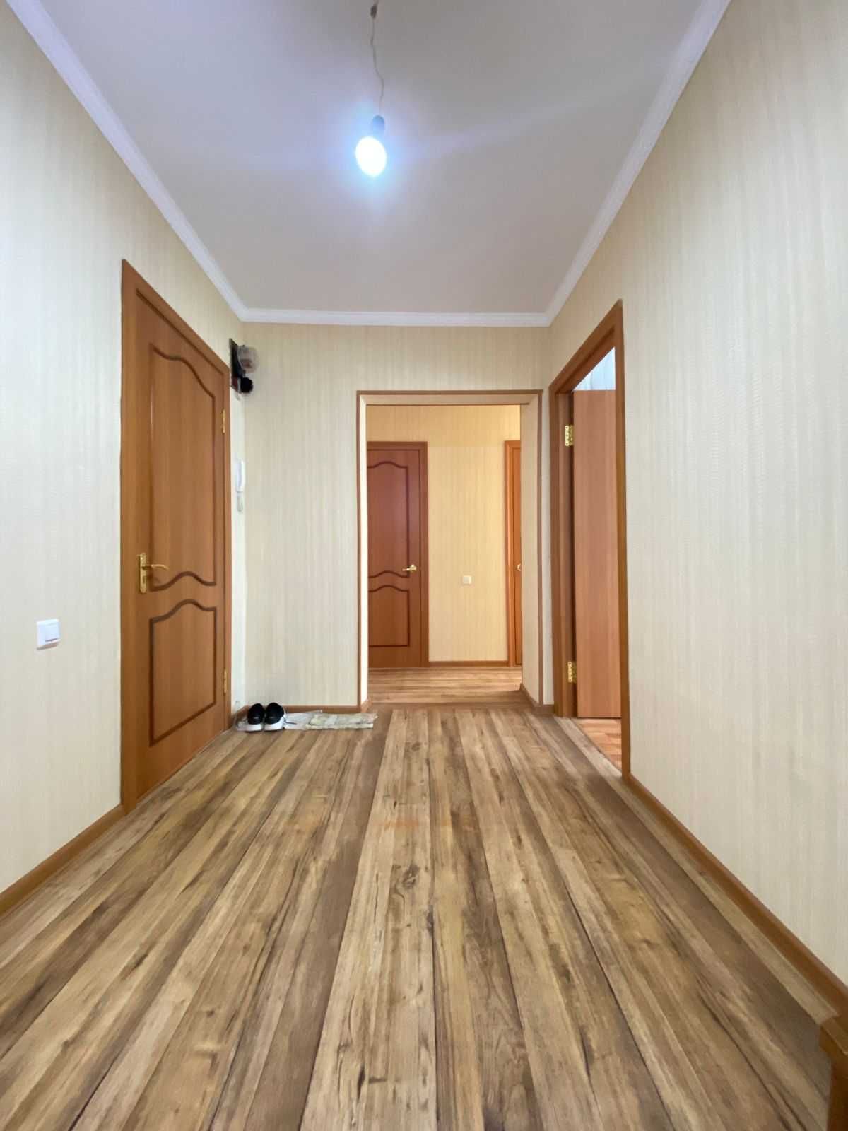 Продам 2-х ком. квартиру - на 8 МКР! - Есть торг