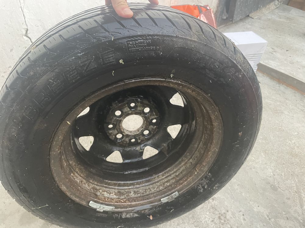 Шины 185/70 R14 срочна