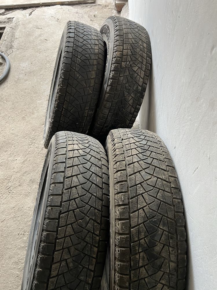 Продам резину для газели