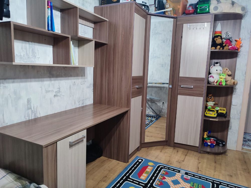 Гарнитур в детскую