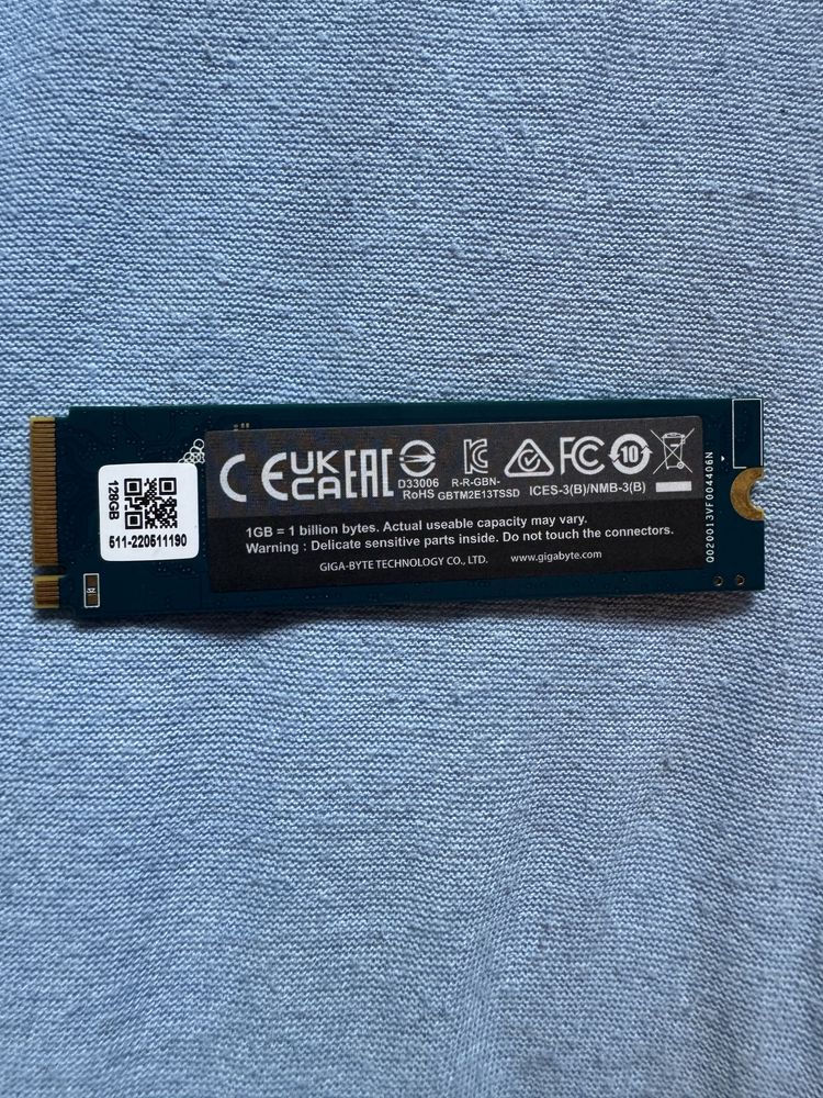 Продам SSD Gigabyte NVMe 128GB M.2 2280