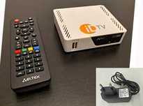 на ТВ к приставке для ID-TV (айди-тв) адаптер блок питания и пульт