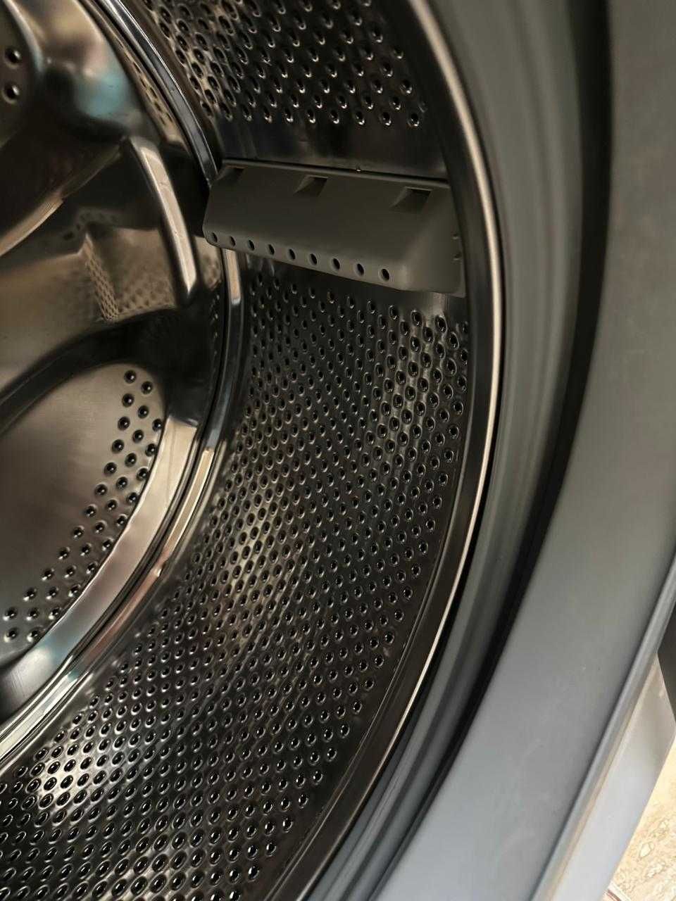 Стиральная машина Hotpoint Ariston