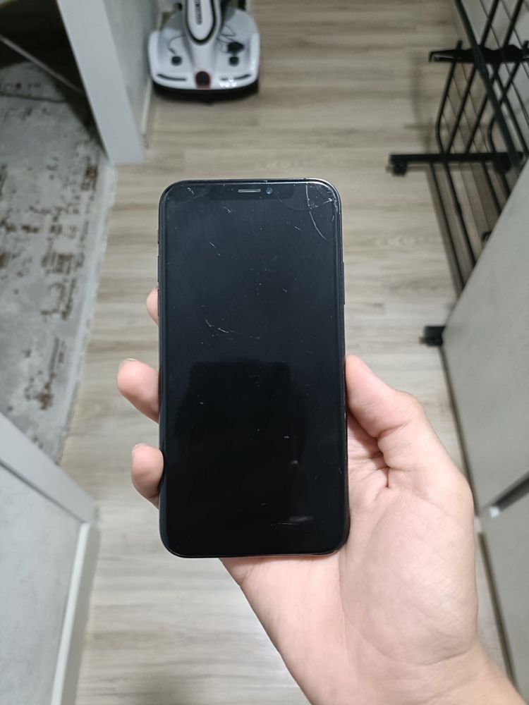 Обменяю iPhone XS