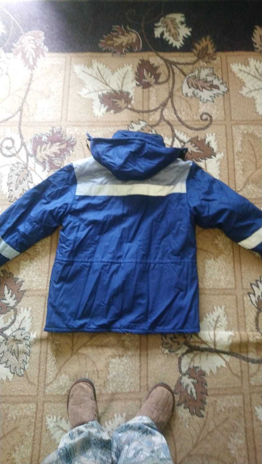 Продам утеплённый зимний костюм