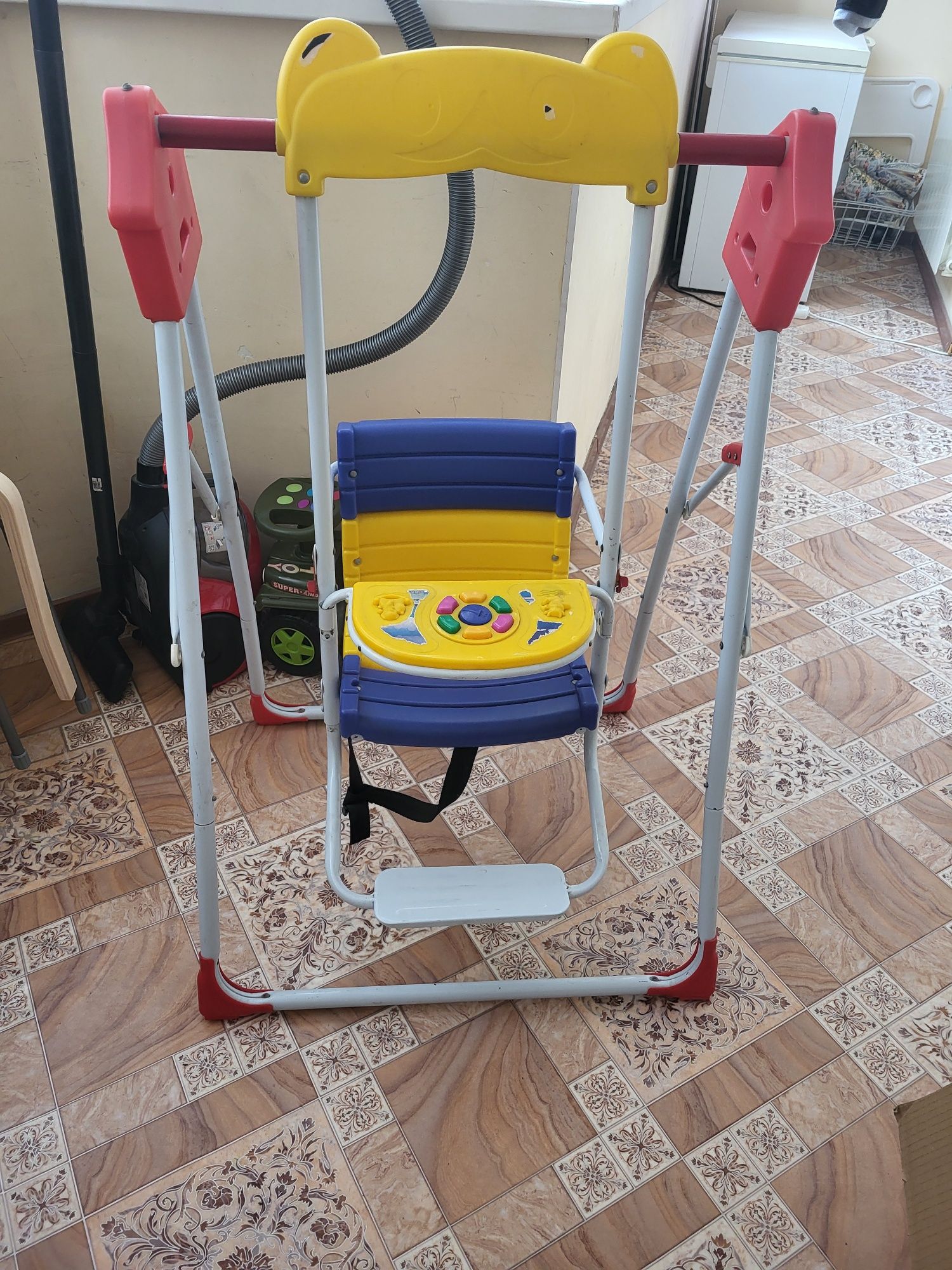 Продам детскую качелю