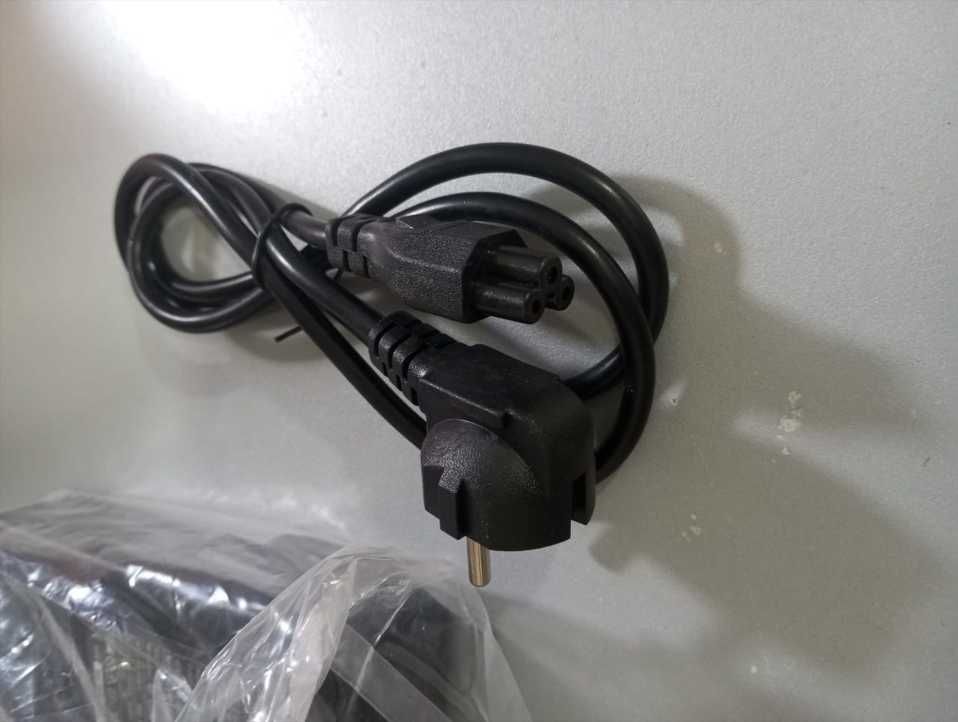 120 ватт Блок питания 24v 120W 5 ампер и шнур питания
