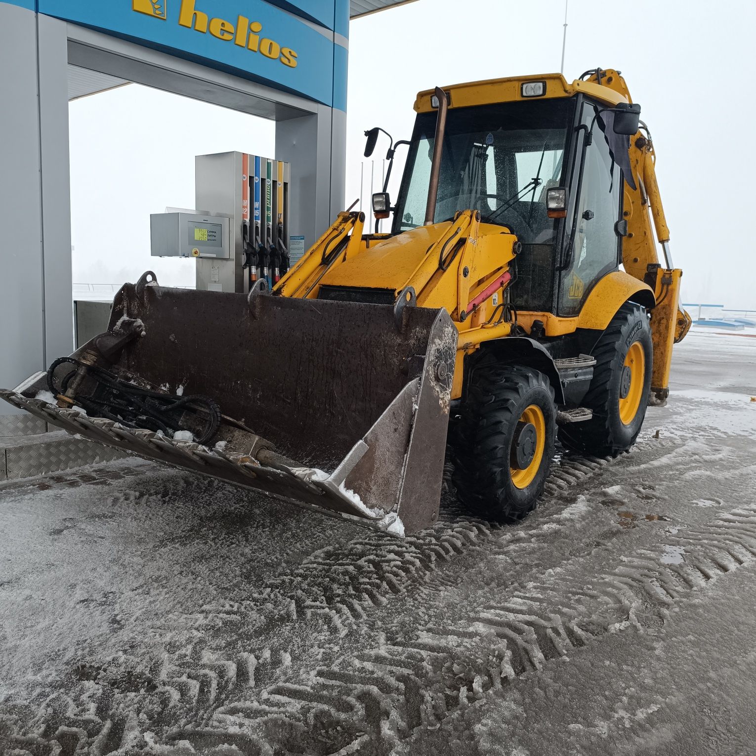 Услуги экскаватора погрузчика JCB3cx (петушок)ковш, гидромолот, ямобур