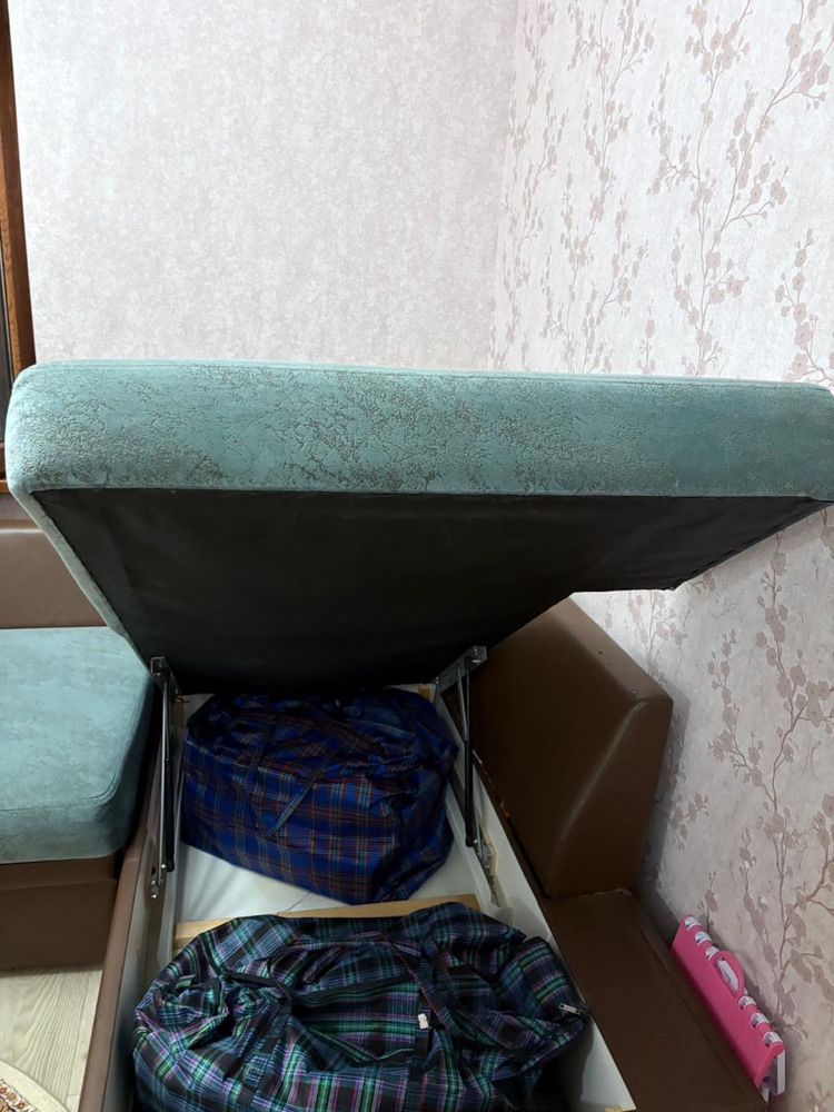 Продам мягкую мебель диван, в хорошом состоянии