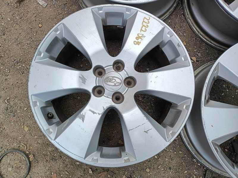 Продам оригинальные легкосплавные диски на автомашину Subaru